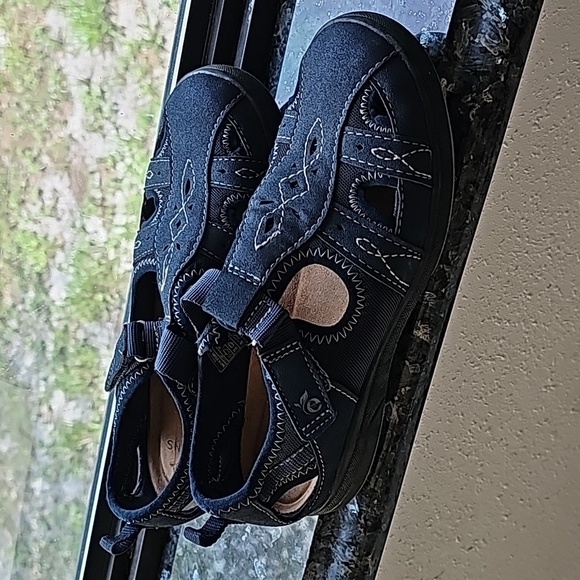 Ladies Earth Origins shoes size 7.5 - Picture 5 of 7